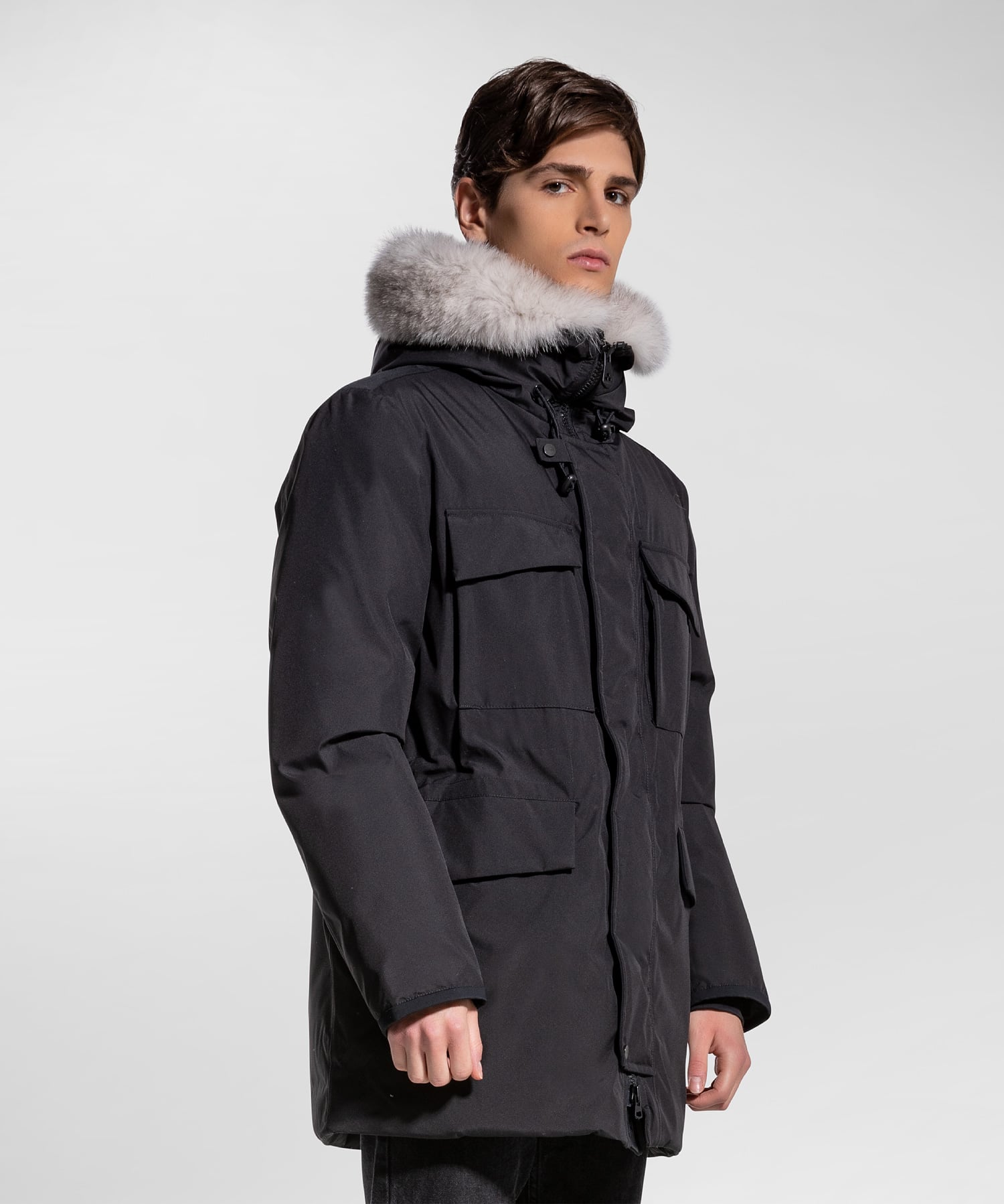 Peuterey_Man_ParkaTrench_Parkainwaterprooftechnicalfabric_BLACK_PEU362401181037NER_4_unq34536